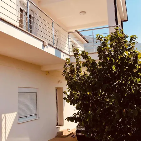 Apartman Vas Kutak Za Mir I Uzivanje